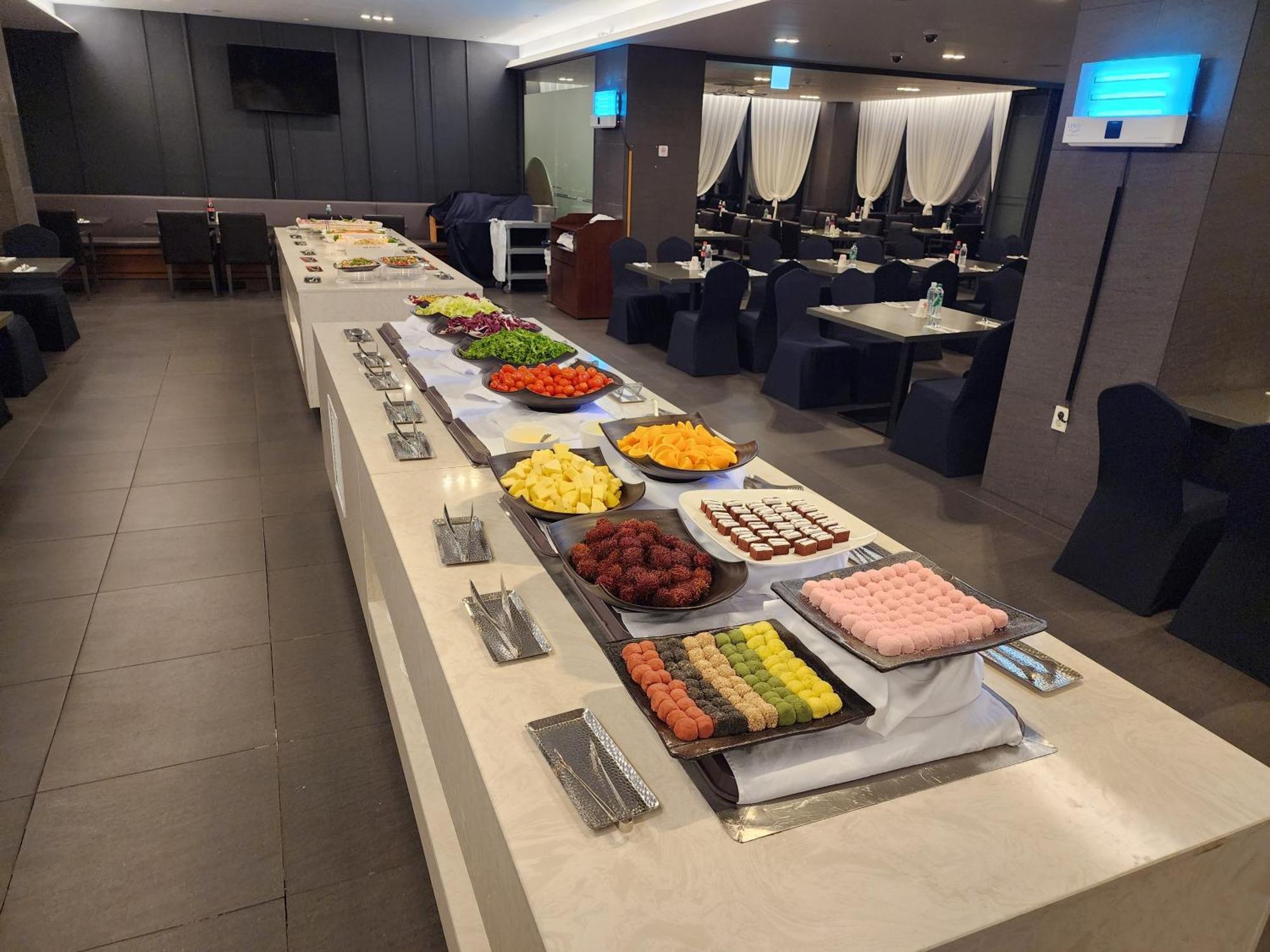 Ramada By Wyndham Jeju Hamdeok Hotel ภายนอก รูปภาพ