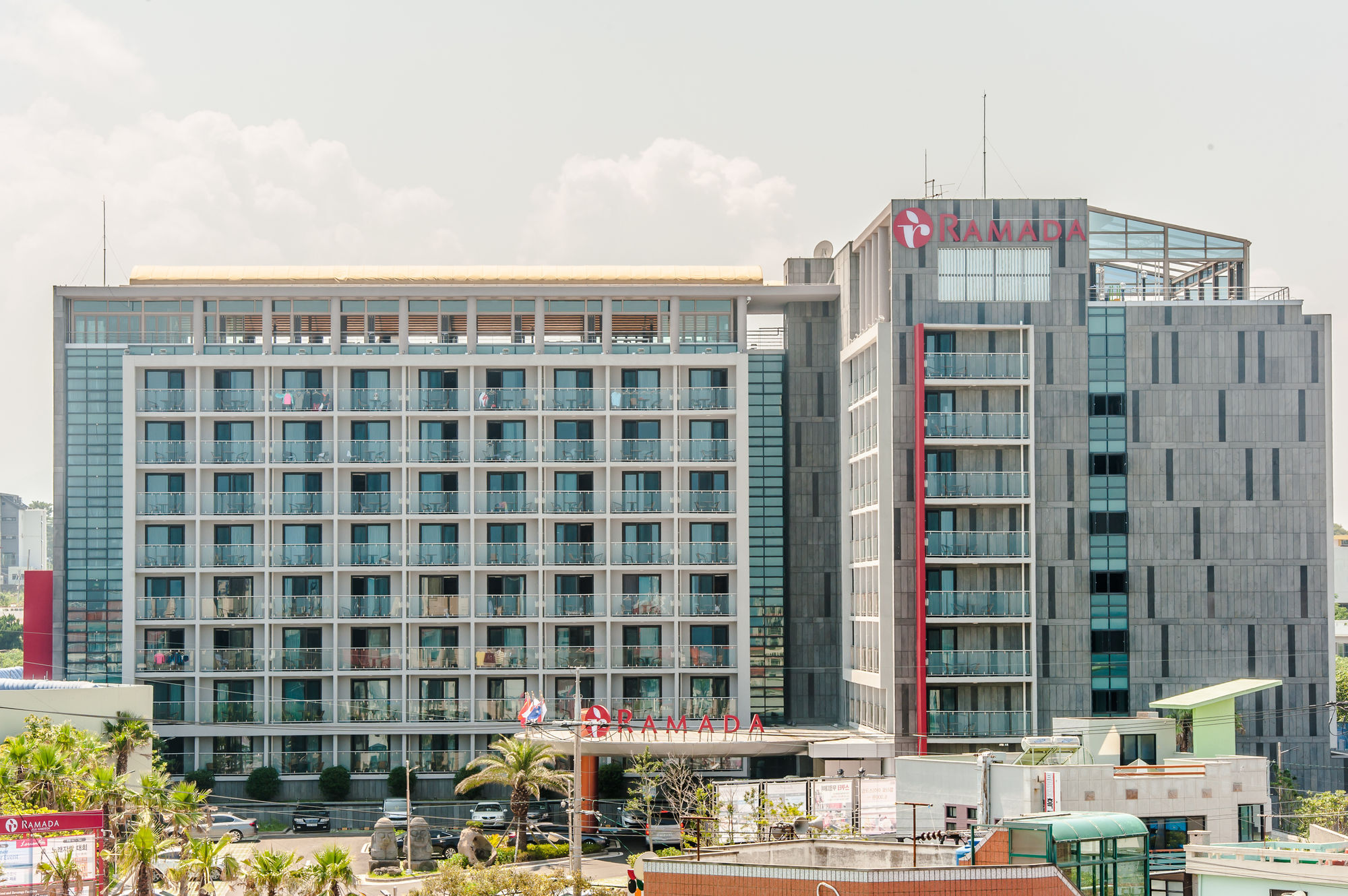 Ramada By Wyndham Jeju Hamdeok Hotel ภายนอก รูปภาพ